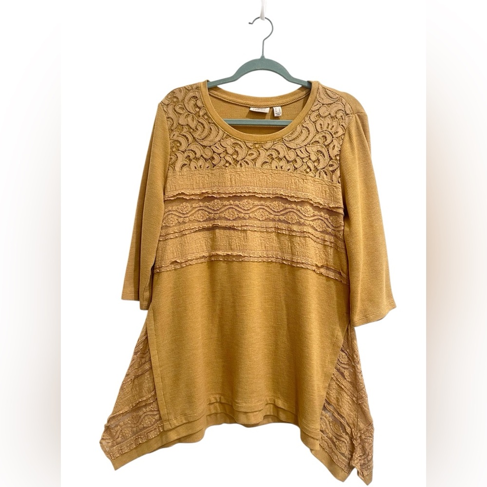 LOGO Lori Goldstein Tan Asymmetrical Hem top Crochet lace detailing L